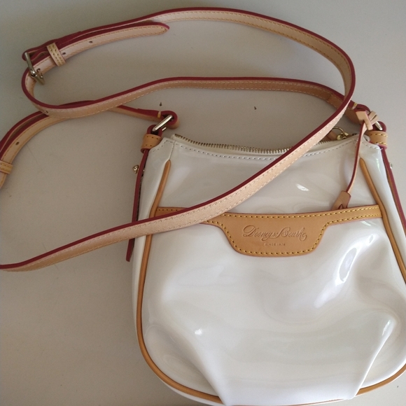 Dooney and Bourke crossbody - Picture 2 of 11